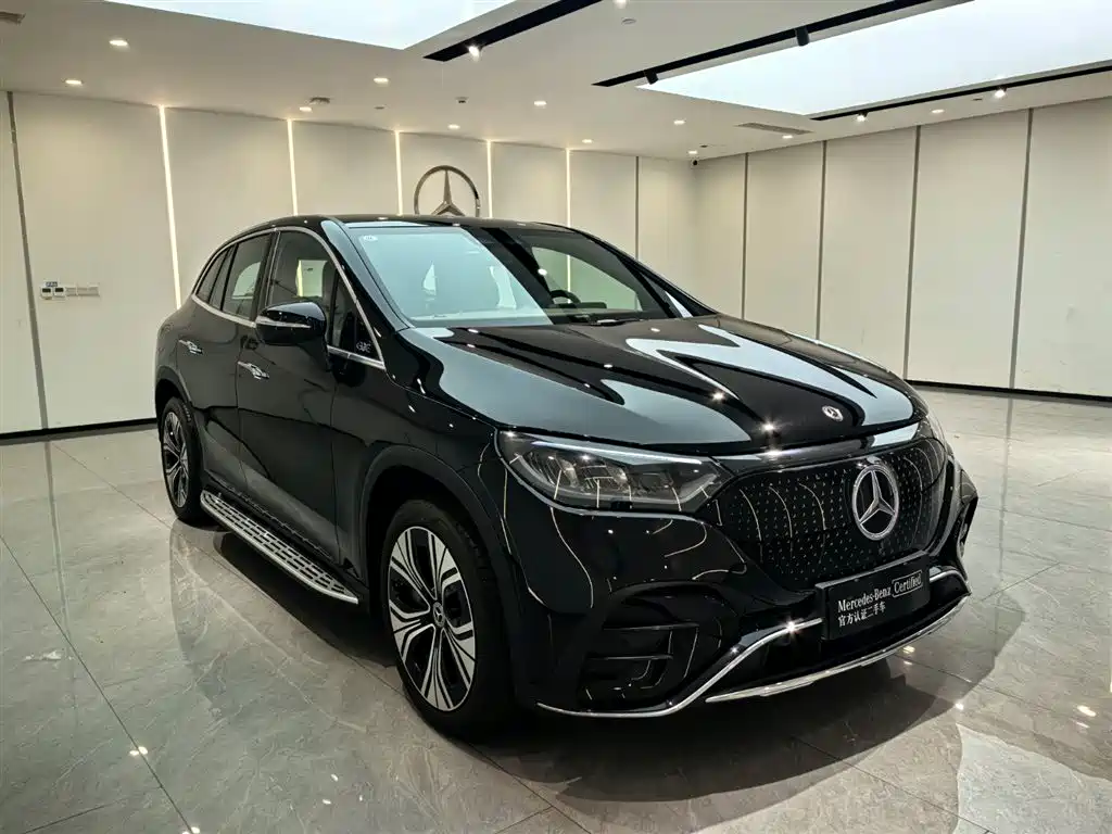 Mercedes-Benz Mercedes-Benz EQE SUV 2024 500 4MATIC 2025 - thumbnail 3