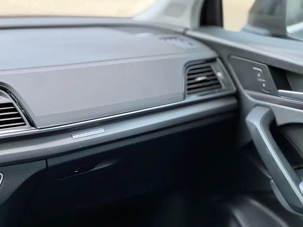 Audi Audi Q5L 2022 Facelift 45T Luxury Dynamic Model 2022 - thumbnail 14
