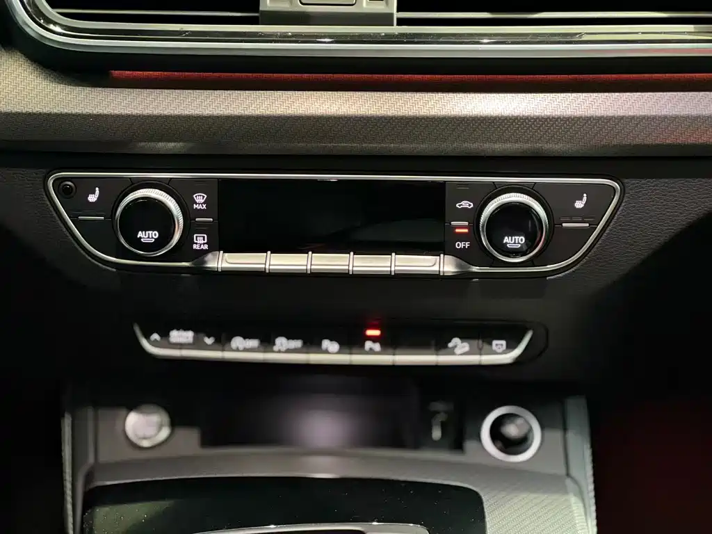 Audi Audi Q5L 2022 Facelift 45T Luxury Dynamic Model 2022 - thumbnail 24