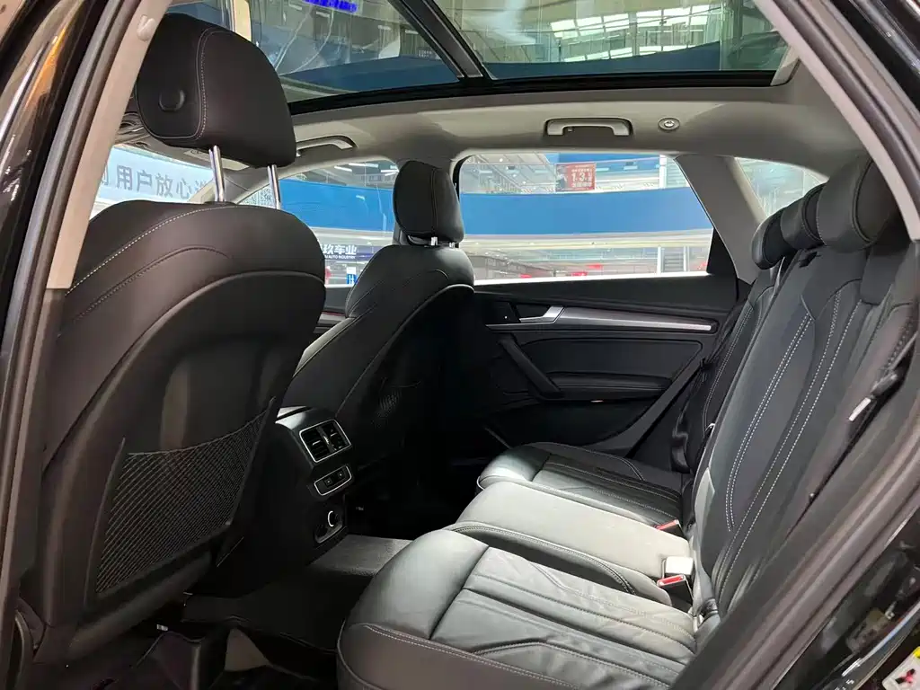 Audi Audi Q5L 2022 Facelift 45T Luxury Dynamic Model 2022 - thumbnail 26