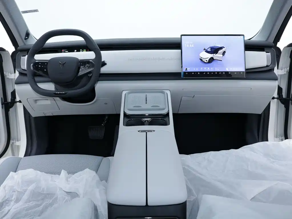 Lantu Auto Lantu Zhiyin 2024 Long Range Intelligent Enjoyment Edition 2026 - thumbnail 4