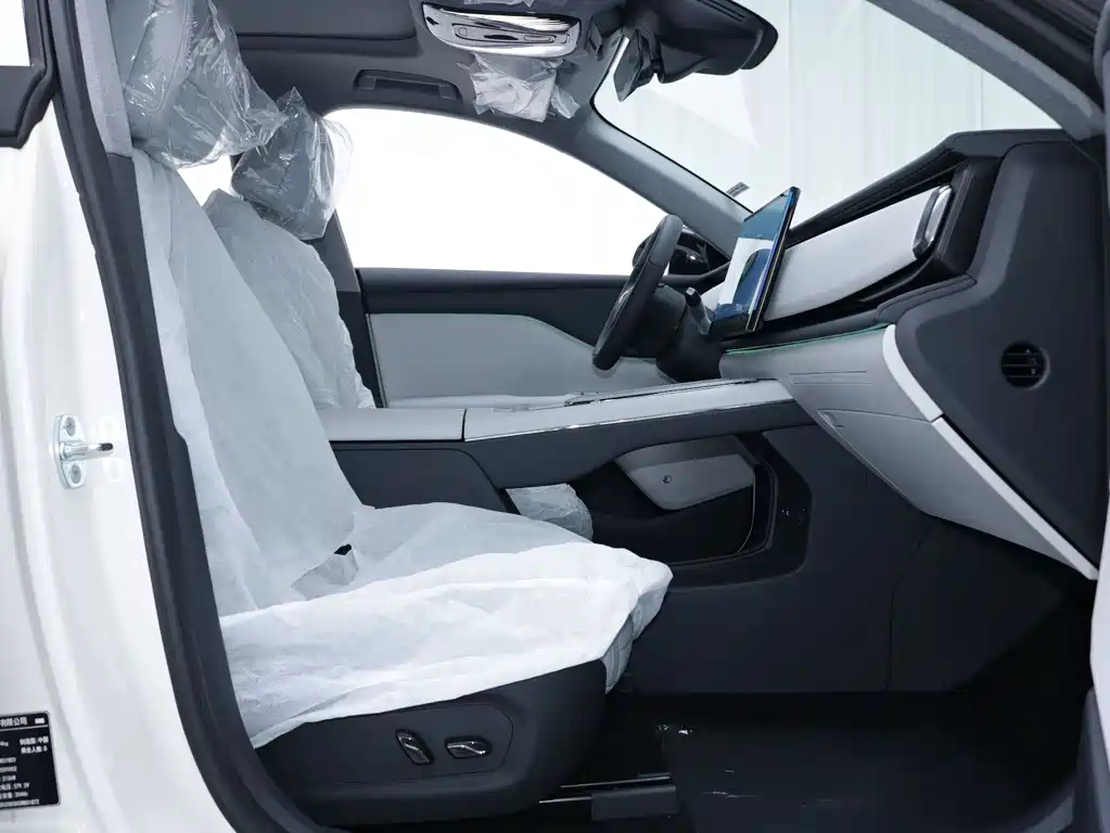 Lantu Auto Lantu Zhiyin 2024 Long Range Intelligent Enjoyment Edition 2026 - thumbnail 20