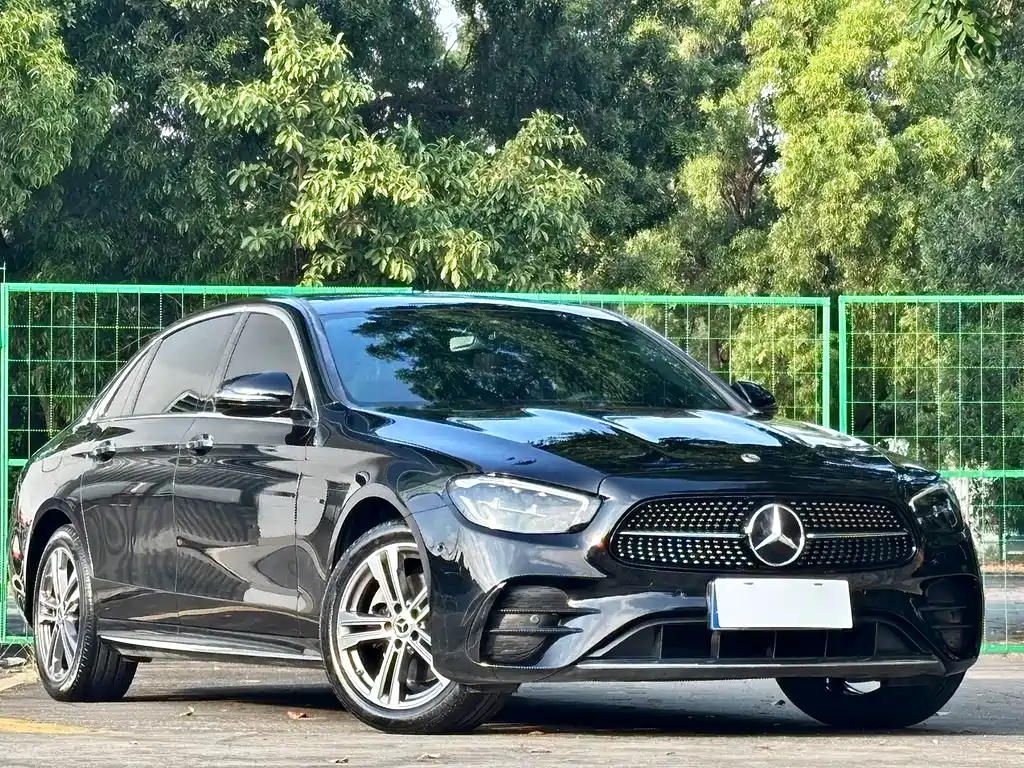 Mercedes-Benz Mercedes-Benz E-Class 2022 E 260 L Sport 2022 - thumbnail 3