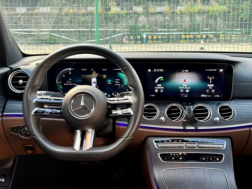 Mercedes-Benz Mercedes-Benz E-Class 2022 E 260 L Sport 2022 - thumbnail 14