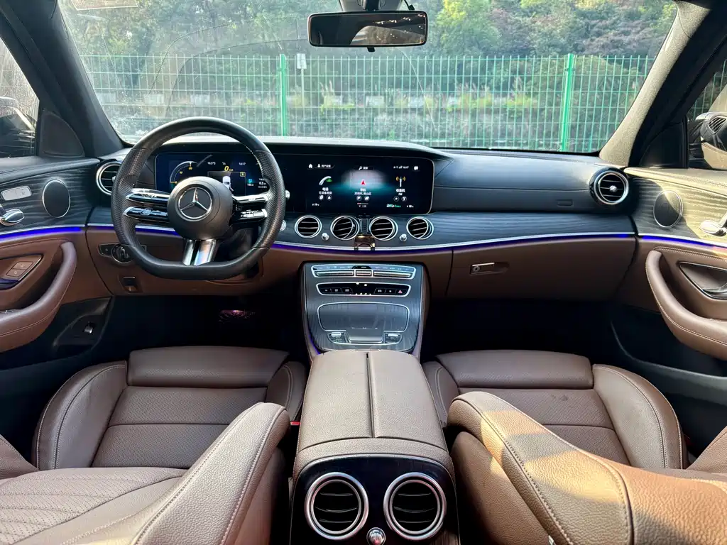 Mercedes-Benz Mercedes-Benz E-Class 2022 E 260 L Sport 2022 - thumbnail 16
