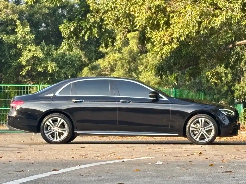 Mercedes-Benz Mercedes-Benz E-Class 2022 E 260 L Sport 2022 - thumbnail 18