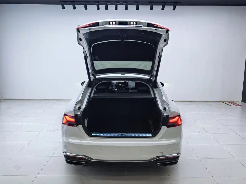 Audi Audi A5 Import 2023 Sportback 40 TFSI Fashion Dynamic Model 2023 - thumbnail 13