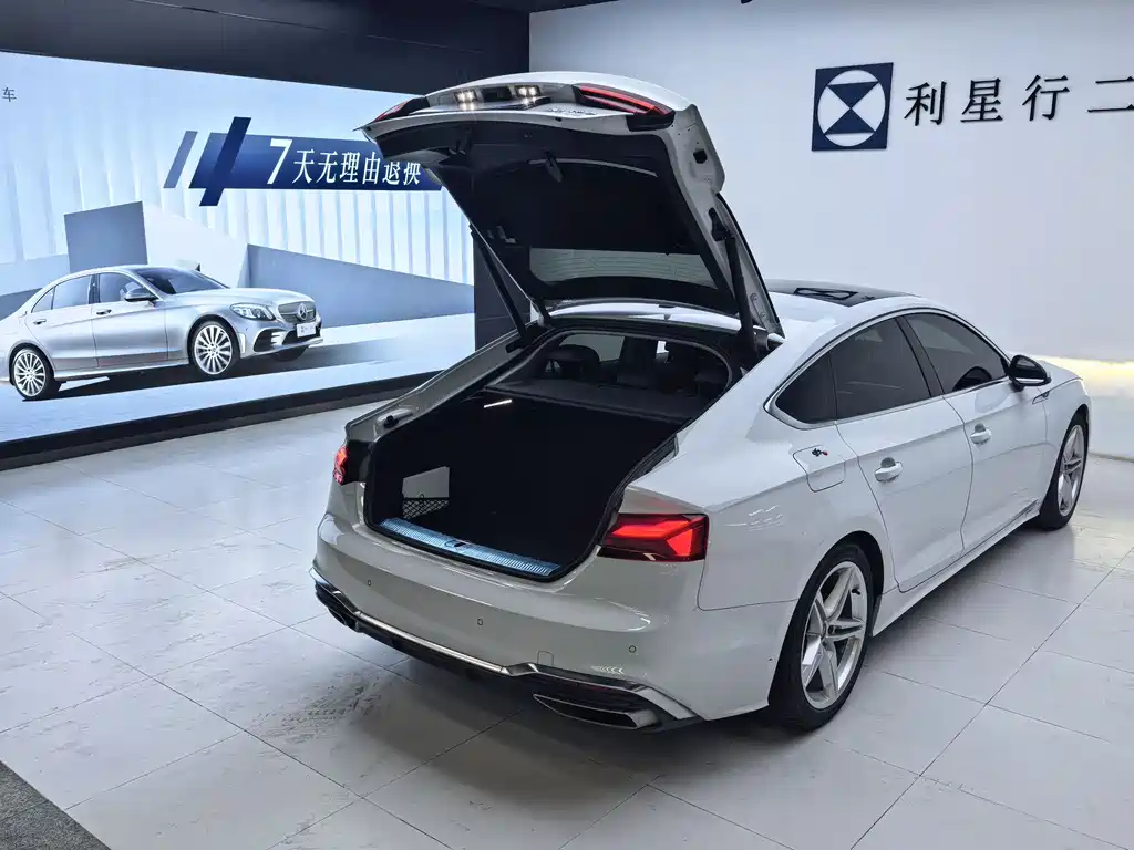 Audi Audi A5 Import 2023 Sportback 40 TFSI Fashion Dynamic Model 2023 - thumbnail 14