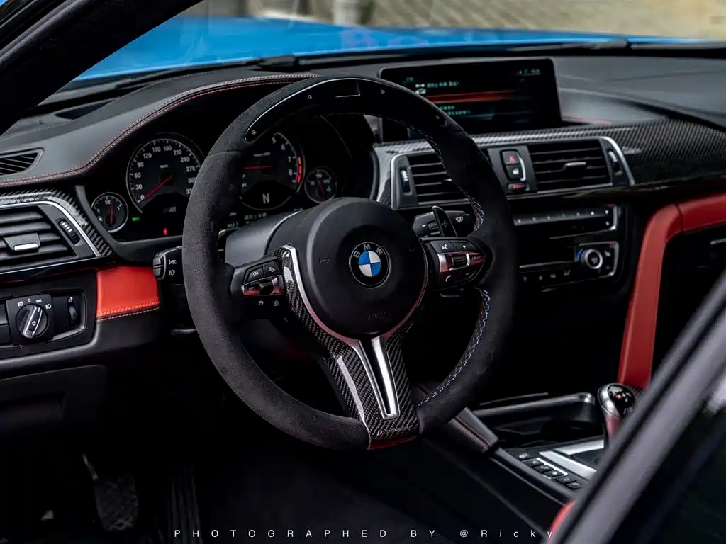 BMW BMW M4 2014 Coupe 2017 - thumbnail 3