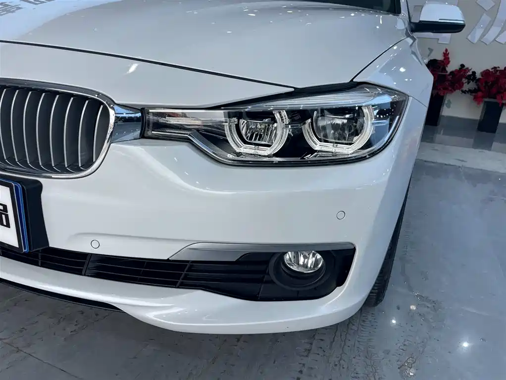 BMW BMW 3 Series 2018 320Li Fashion Edition 2018 - thumbnail 18