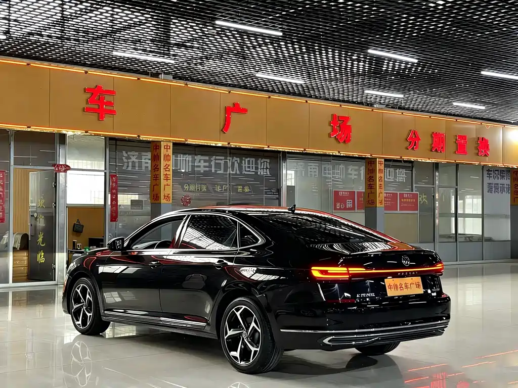 Volkswagen Volkswagen Passat 2024 330TSI Elite Starry Sky Edition 2024 - thumbnail 6