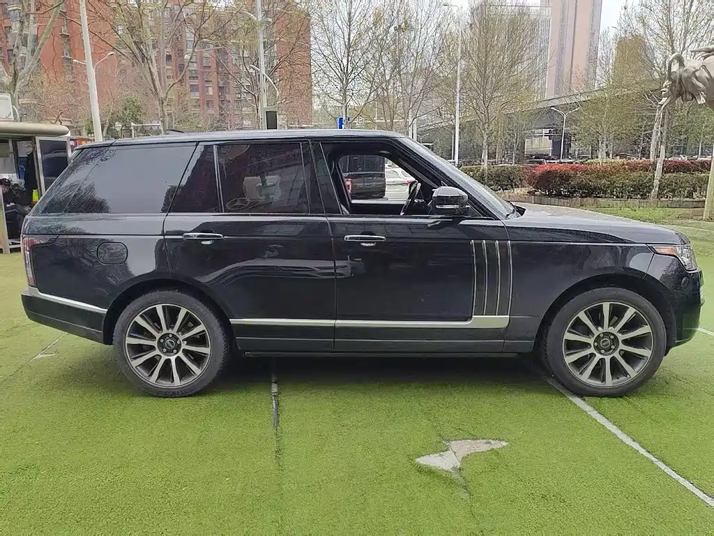 Land Rover Range Rover 2016 3.0 SC V6 Vogue 2019 - thumbnail 8