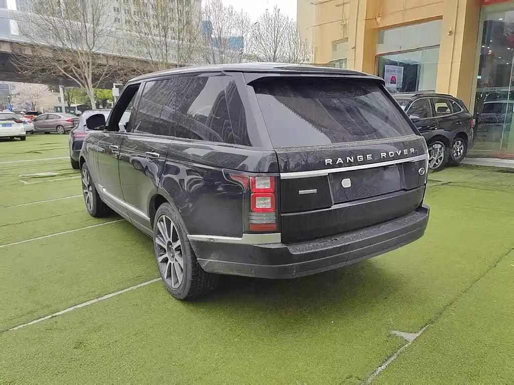 Land Rover Range Rover 2016 3.0 SC V6 Vogue 2019 - thumbnail 10