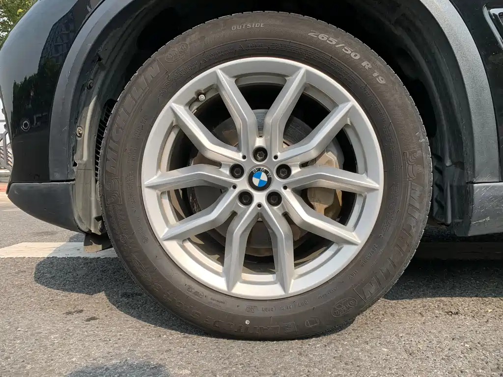 BMW BMW X5 xDrive40i M Sport Package (Imported) 2019 Model 2019 - thumbnail 11