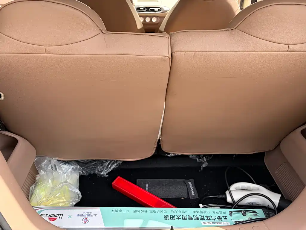 Wuling Motors Wuling Hongguang MINIEV 2025 Model Year 4th Generation 4-Door Advanced Version 2025 - thumbnail 10