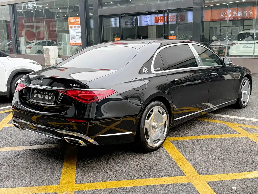 Mercedes-Benz Maybach S-Class 2024 S 480 4MATIC 2024 - thumbnail 4