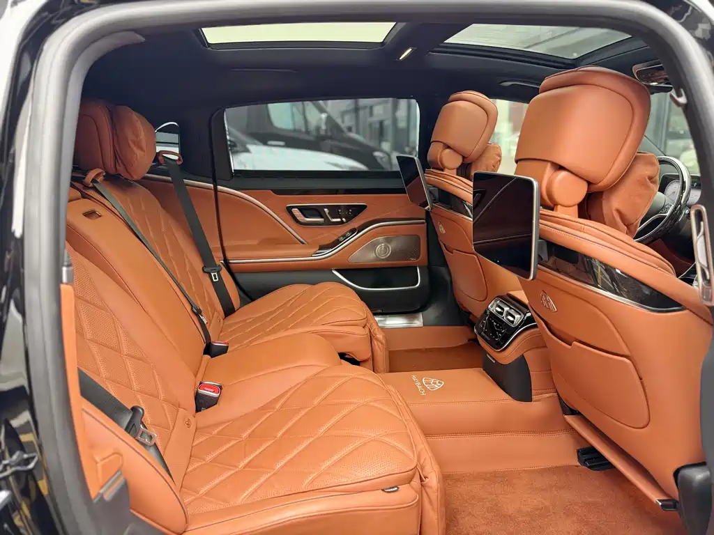 Mercedes-Benz Maybach S-Class 2024 S 480 4MATIC 2024 - thumbnail 10