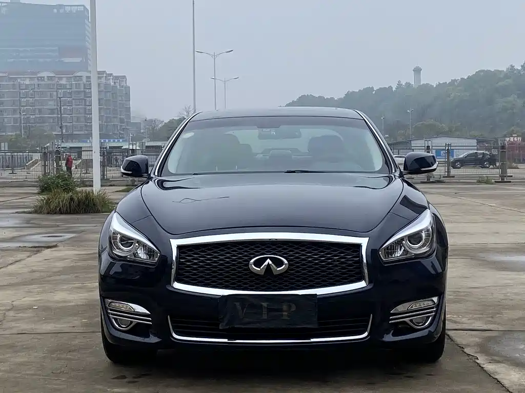 Infiniti Infiniti Q70 2017 Q70L 2.5L Premium Edition 2018 - thumbnail 2