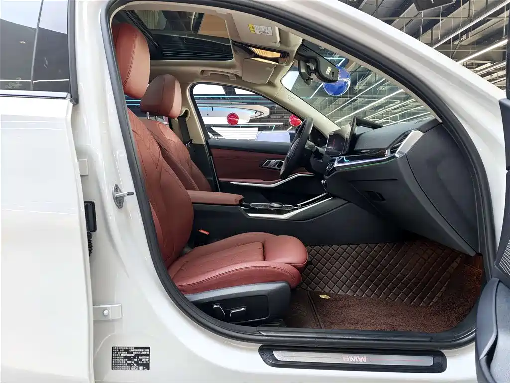 BMW BMW i3 2024 eDrive 35 L 2024 - thumbnail 8