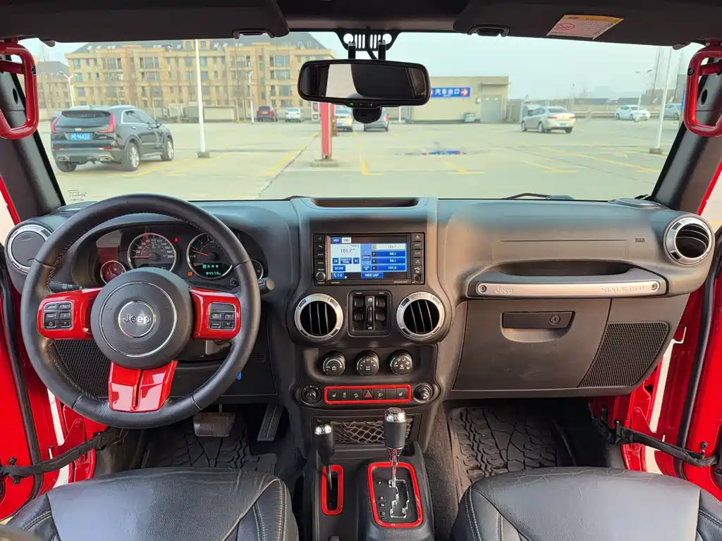 Jeep Jeep Wrangler 2015 3.0L Sahara Four-Door Comfort Edition 2016 - thumbnail 9