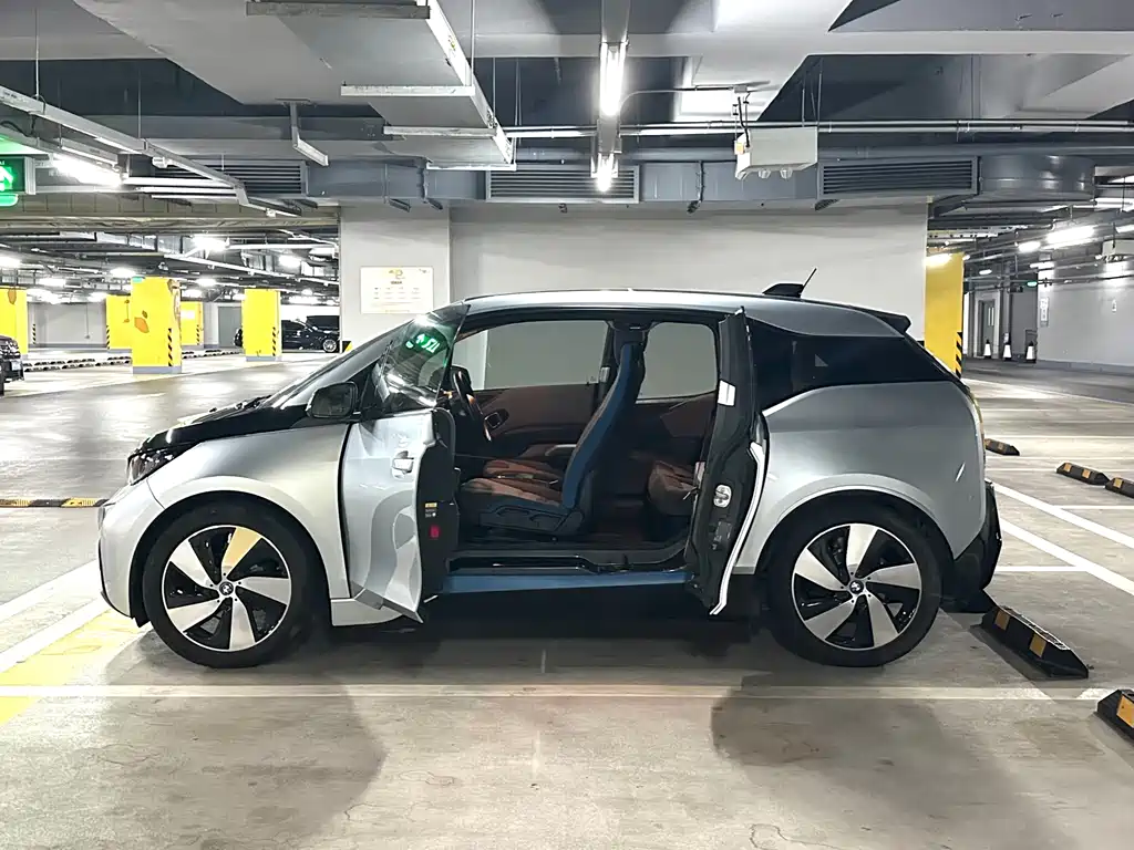 BMW BMW i3 (Imported) 2016 Model Upgrade Luxury Version 2017 - thumbnail 9