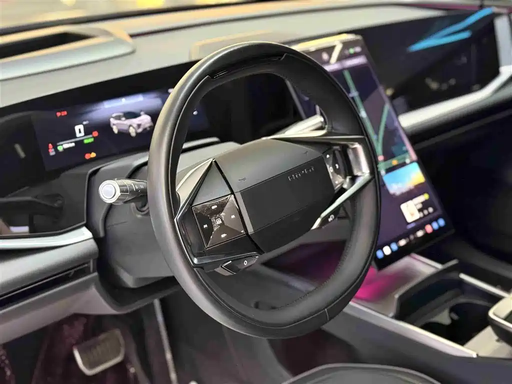HiPhi Auto Hiphi Y 2023 560km Pioneer Edition 2024 - thumbnail 12