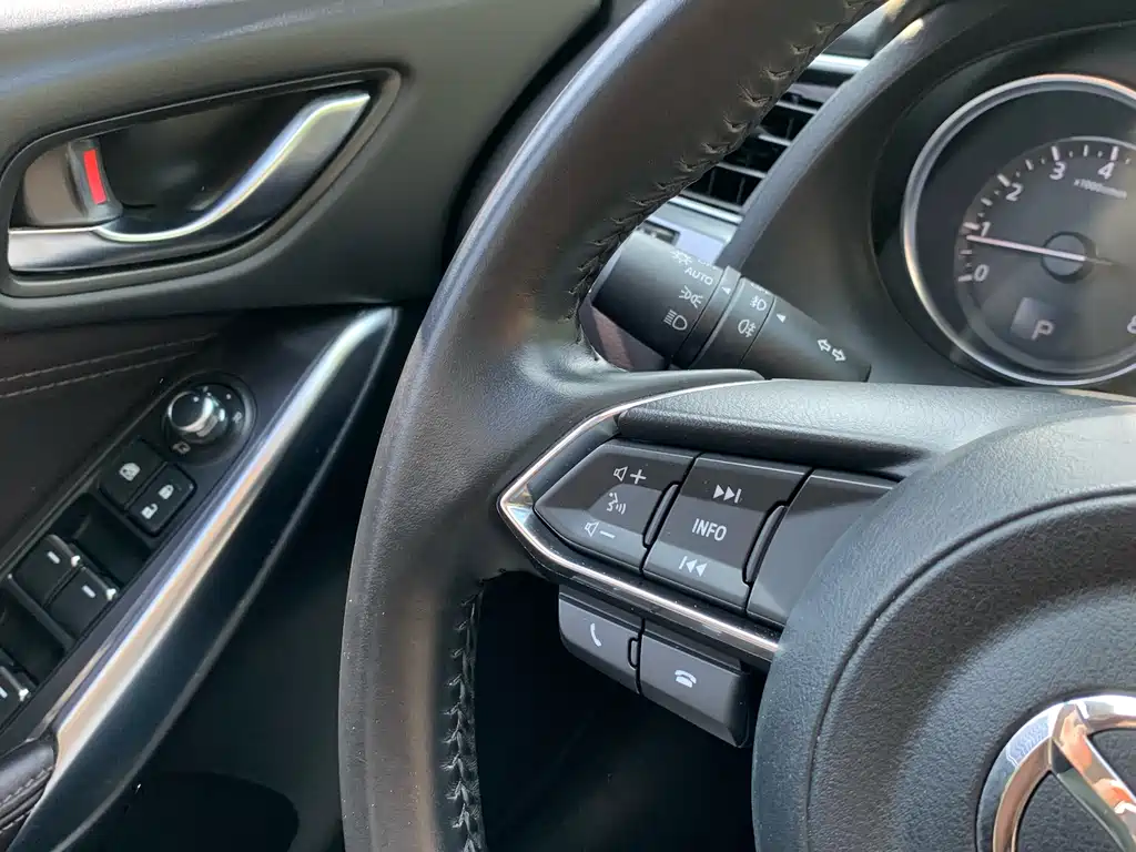 Mazda Mazda ATENZA 2018 2.0L Skyactiv Luxury Edition China V 2018 - thumbnail 23
