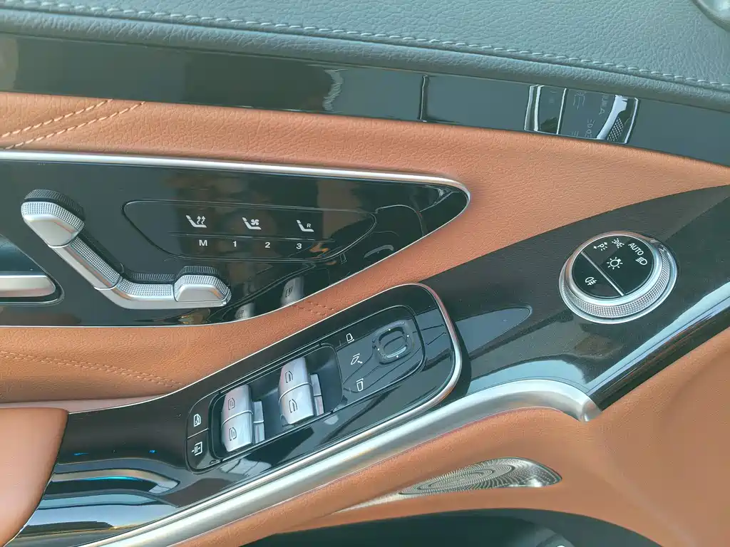 Mercedes-Benz Maybach S-Class 2021 S 480 4MATIC 2022 - thumbnail 7