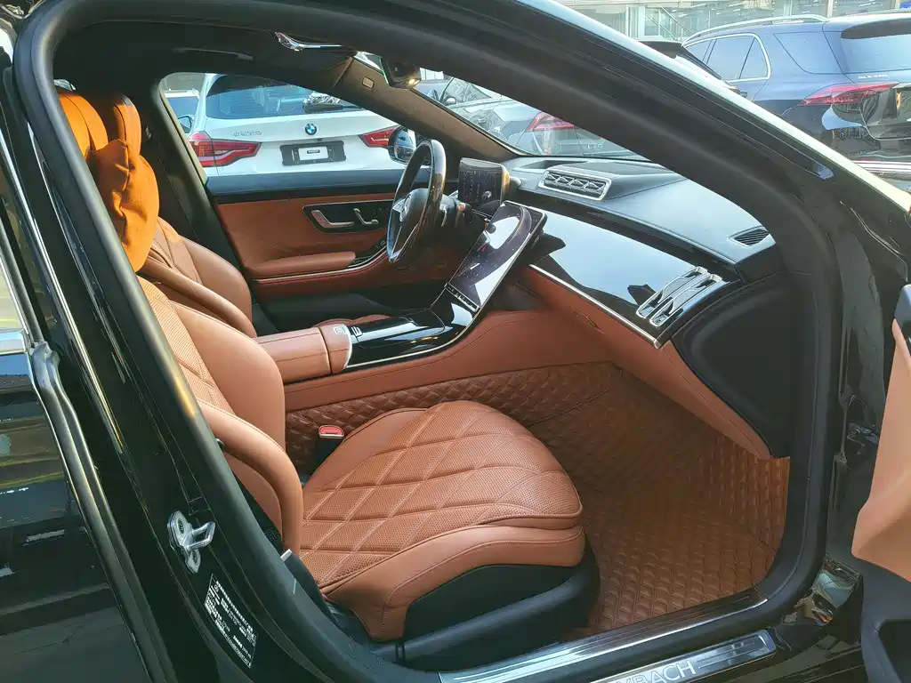 Mercedes-Benz Maybach S-Class 2021 S 480 4MATIC 2022 - thumbnail 23