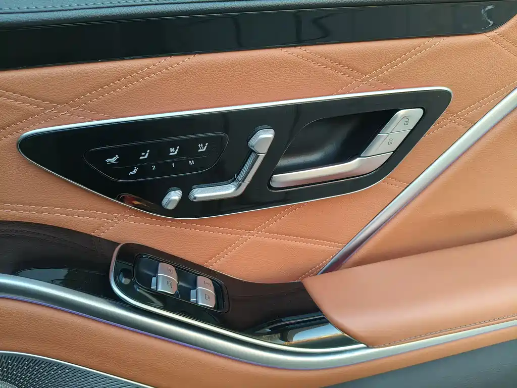 Mercedes-Benz Maybach S-Class 2021 S 480 4MATIC 2022 - thumbnail 25