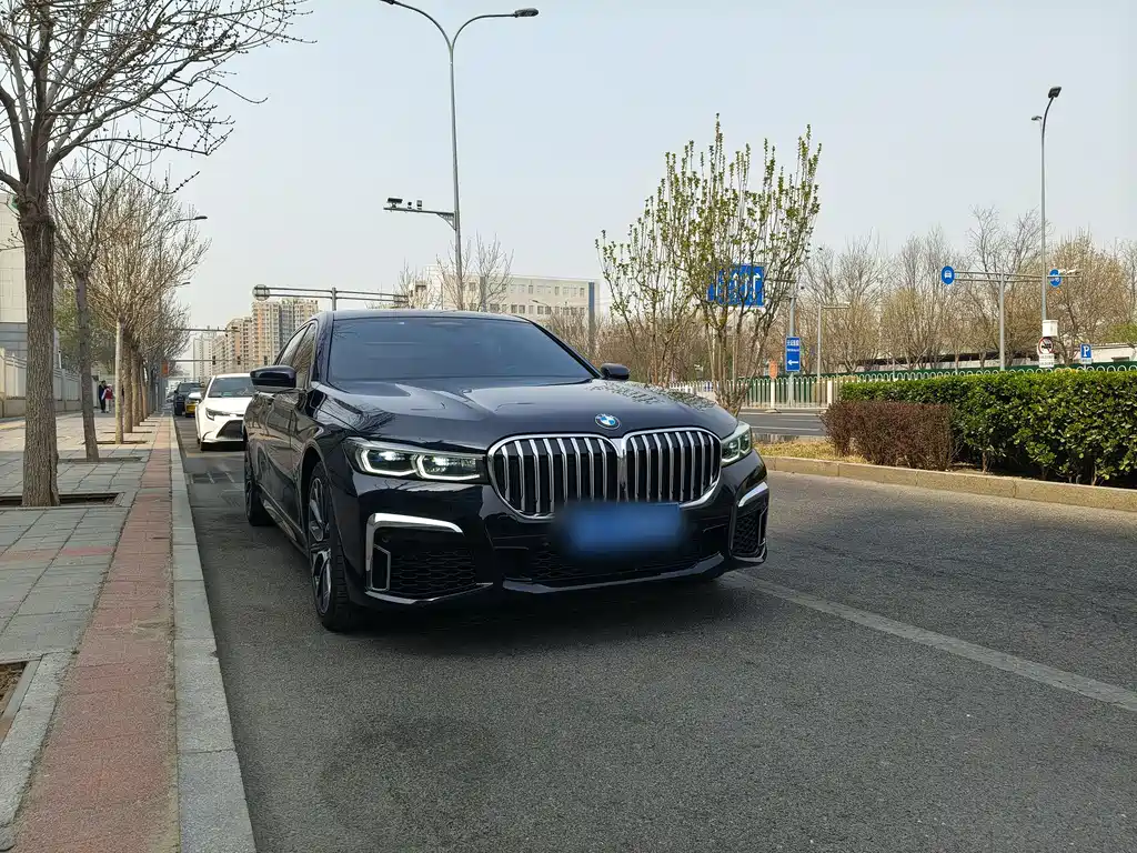 BMW BMW 7 Series 2019 740Li xDrive Executive M Sport Package 2019 - thumbnail 3