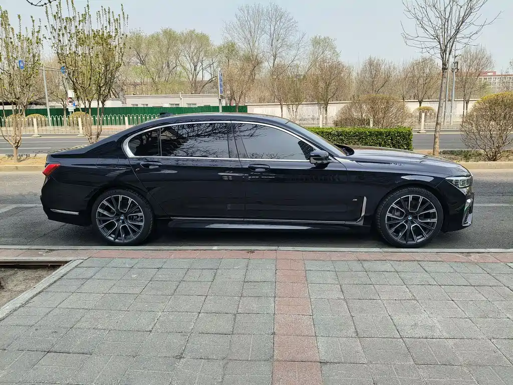BMW BMW 7 Series 2019 740Li xDrive Executive M Sport Package 2019 - thumbnail 28