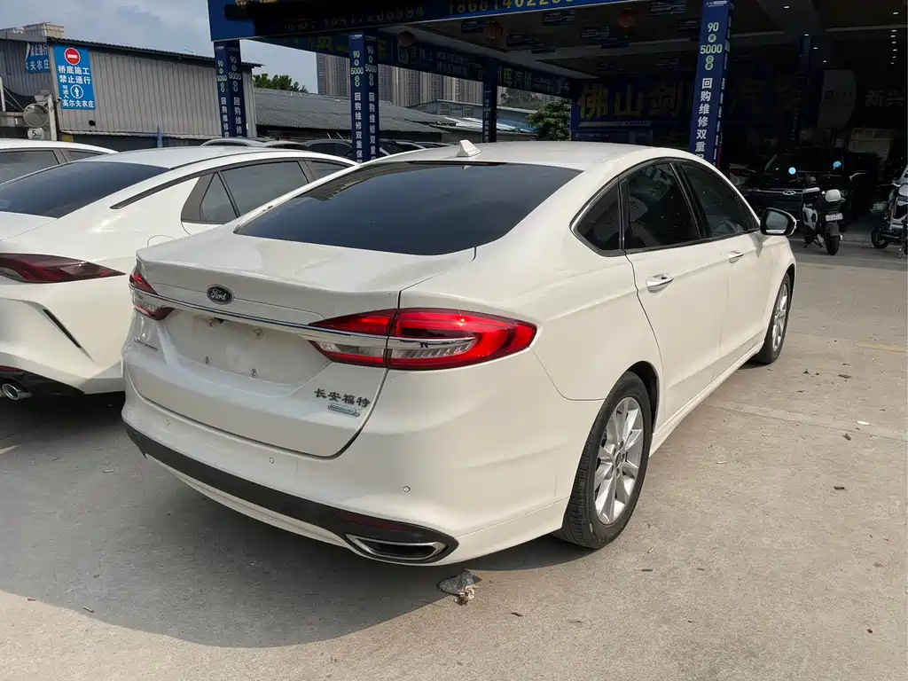 Ford Mondeo 2017 EcoBoost 180 Trend 2017 - thumbnail 8