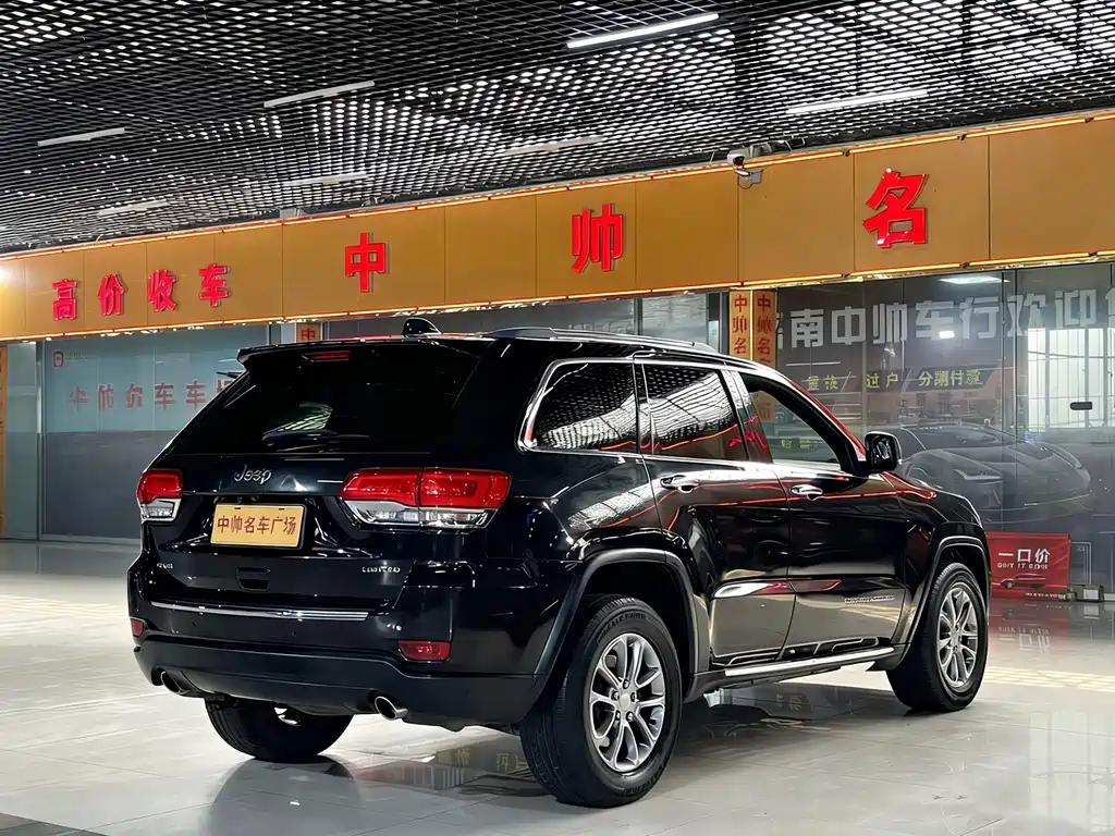 Jeep Jeep Grand Cherokee Limited 2015 3.0L Navigation Edition 2015 - thumbnail 4