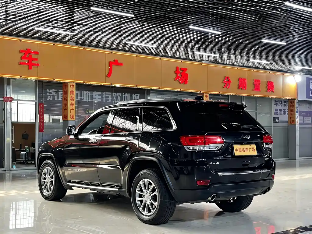 Jeep Jeep Grand Cherokee Limited 2015 3.0L Navigation Edition 2015 - thumbnail 6