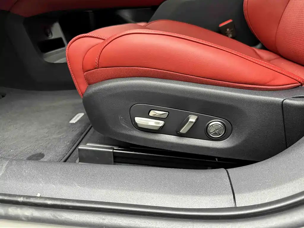 Xiaomi Automobile Xiaomi SU7 2024 AWD Ultra-Long Range High-End Intelligent Driving Max Edition 2024 - thumbnail 14