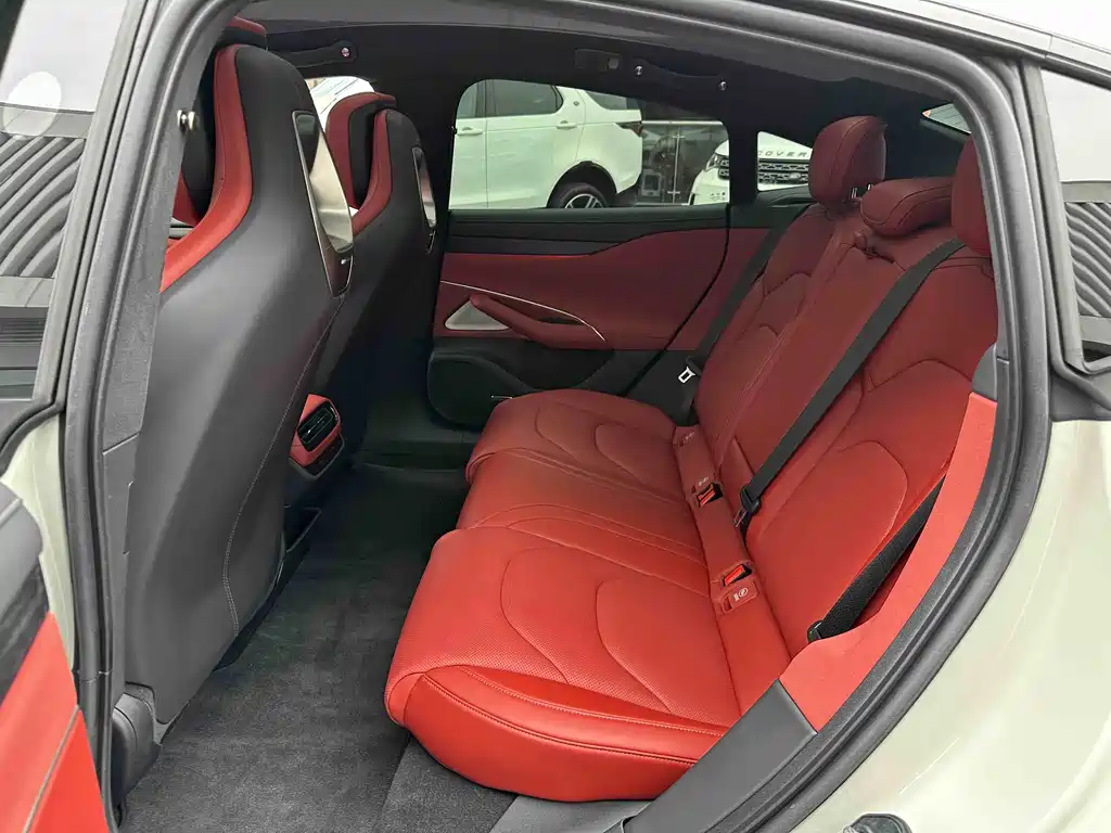 Xiaomi Automobile Xiaomi SU7 2024 AWD Ultra-Long Range High-End Intelligent Driving Max Edition 2024 - thumbnail 17