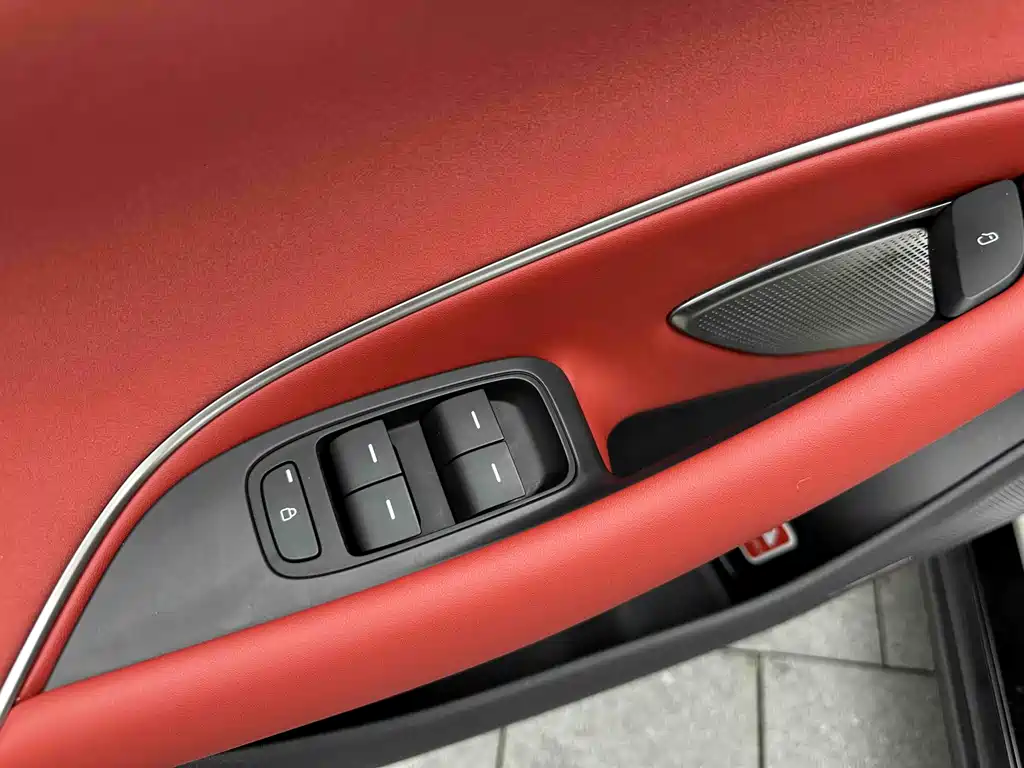Xiaomi Automobile Xiaomi SU7 2024 AWD Ultra-Long Range High-End Intelligent Driving Max Edition 2024 - thumbnail 18