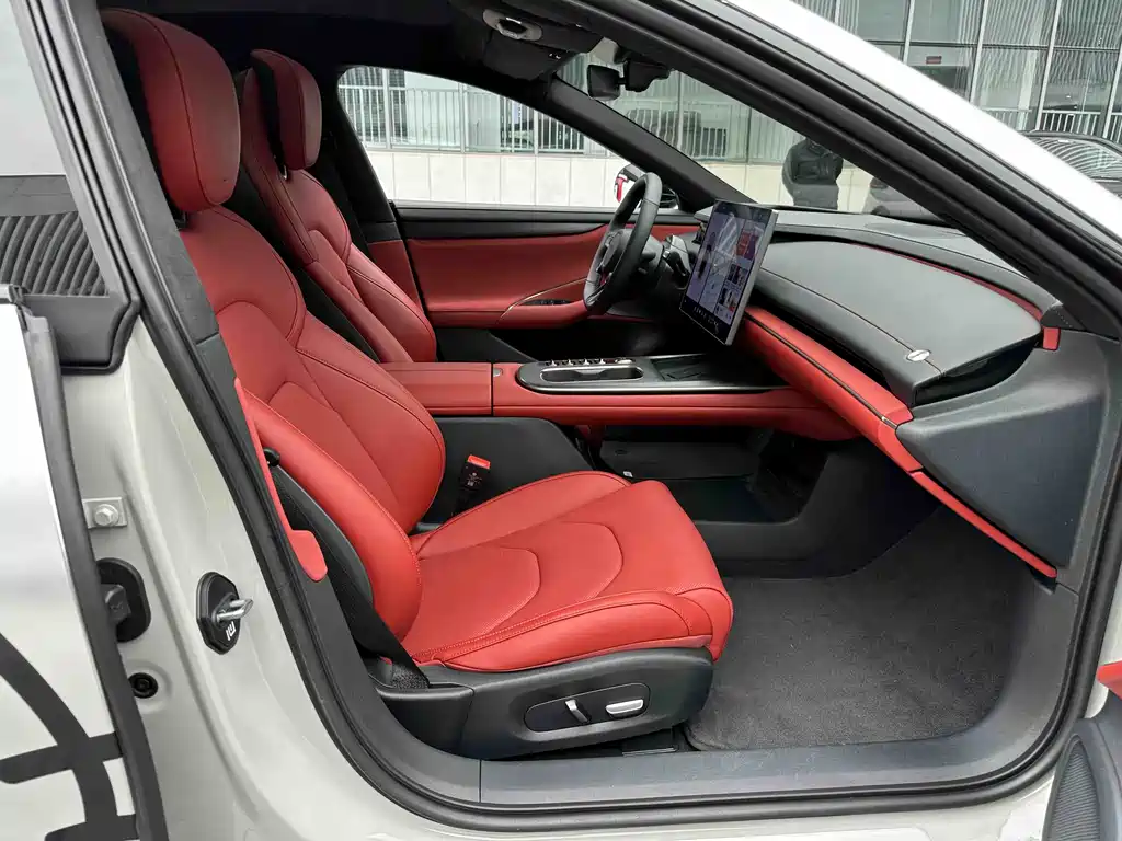 Xiaomi Automobile Xiaomi SU7 2024 AWD Ultra-Long Range High-End Intelligent Driving Max Edition 2024 - thumbnail 25