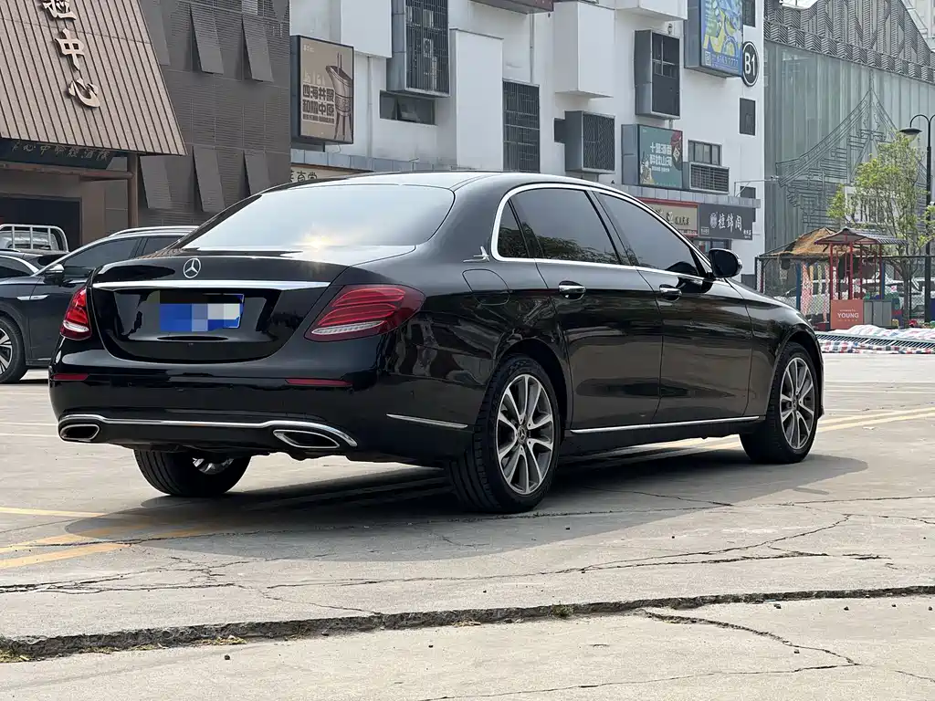 Mercedes-Benz Mercedes-Benz E-Class 2016 E 200 L 2017 - thumbnail 3