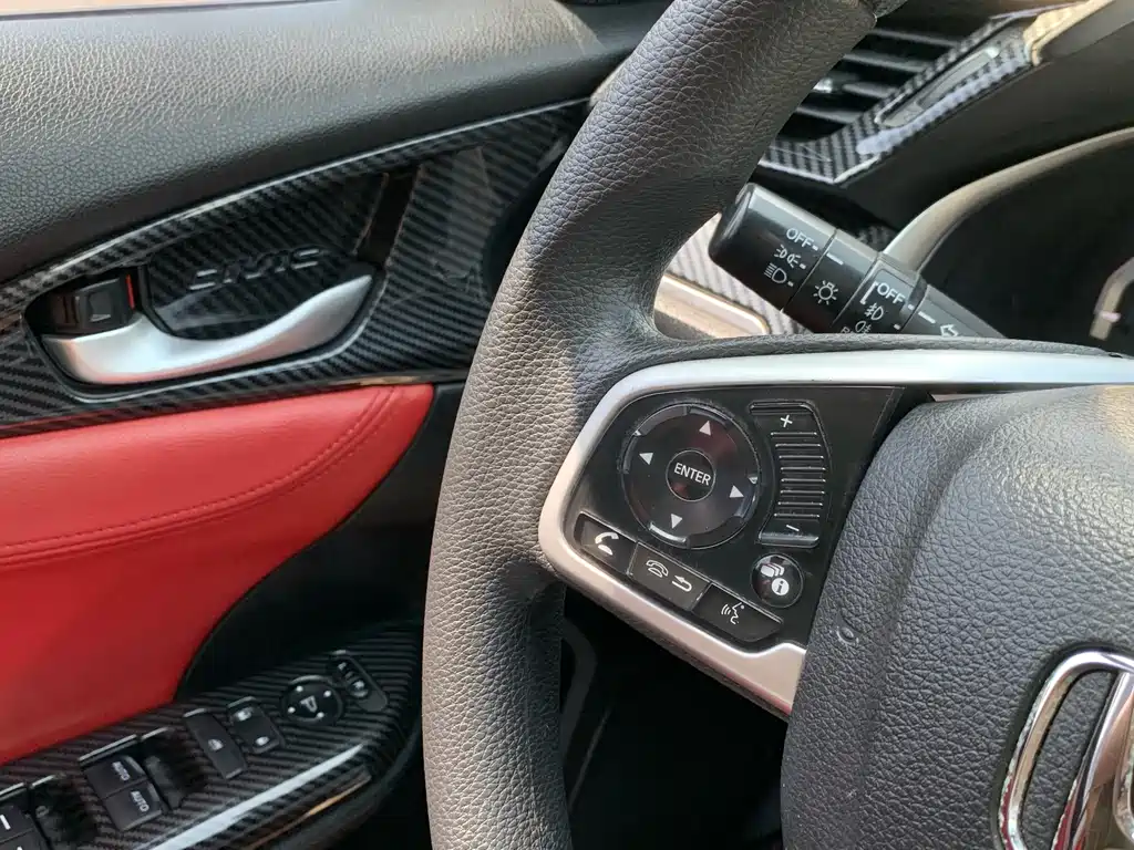 Honda Honda Civic 2016 220TURBO CVT Luxury Edition 2018 - thumbnail 23