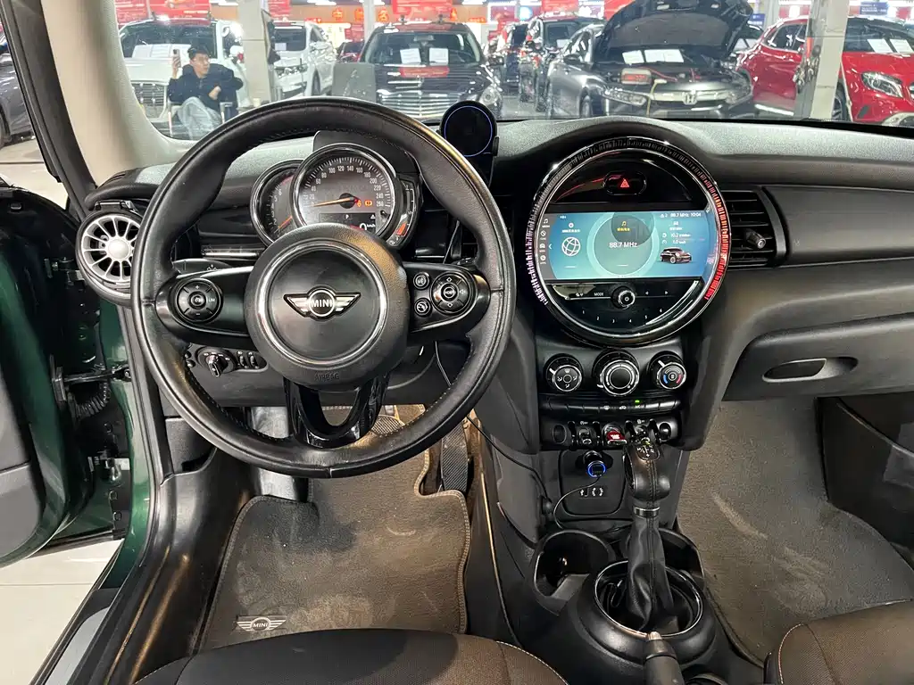 MINI MINI 2016 1.2T ONE Pioneer Edition 2017 - thumbnail 8
