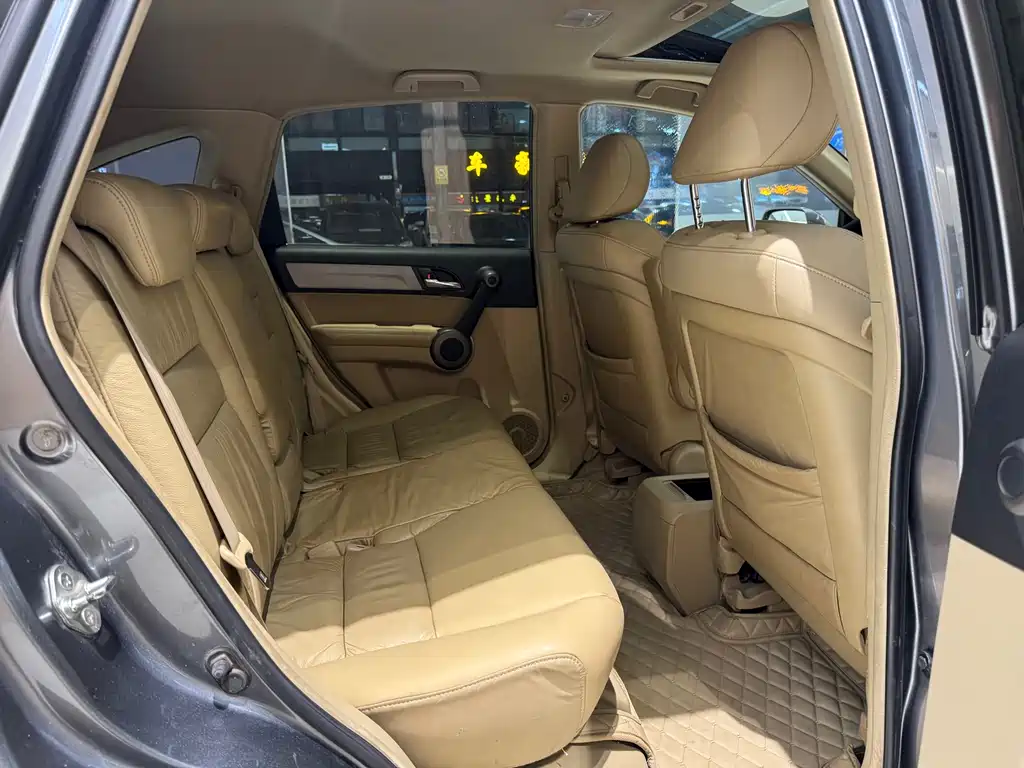 Honda Honda CR-V 2010 2.4L Automatic AWD Luxury Edition 2011 - thumbnail 14