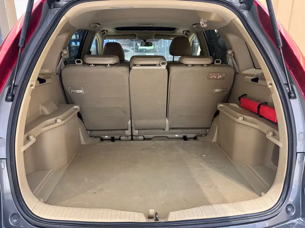Honda Honda CR-V 2010 2.4L Automatic AWD Luxury Edition 2011 - thumbnail 17