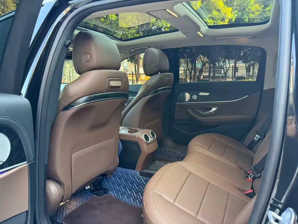 Mercedes-Benz Mercedes-Benz E-Class 2019 E 300 L Sport Luxury Edition 2019 - thumbnail 29
