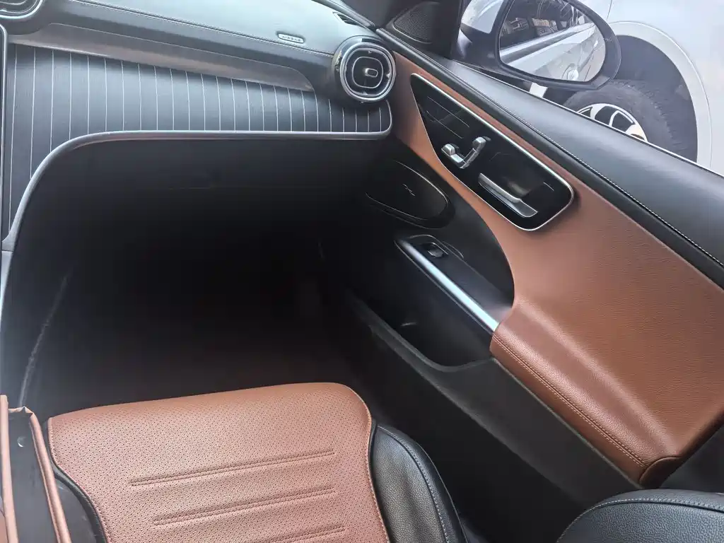 Mercedes-Benz Mercedes-Benz C-Class 2022 C 260 L Sport Edition 4MATIC 2022 - thumbnail 12