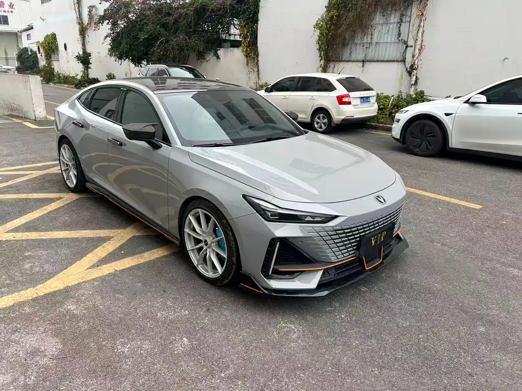 Changan Changan UNI-V 2023 1.5T Sport Edition 2022