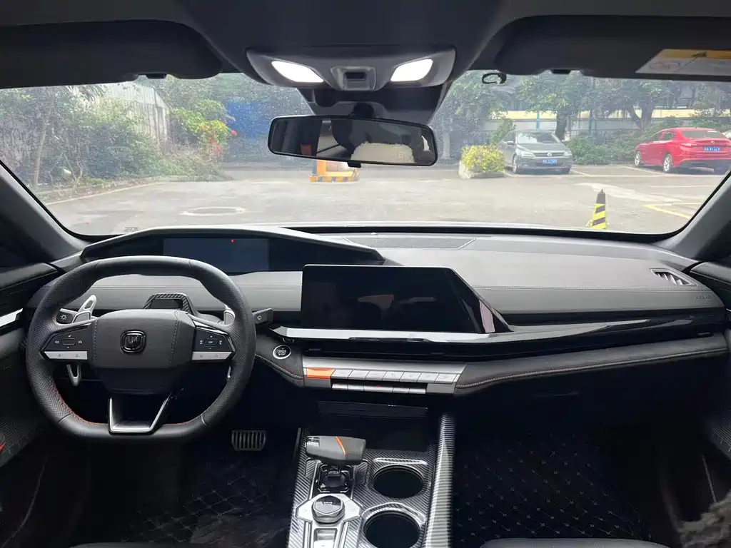 Changan Changan UNI-V 2023 1.5T Sport Edition 2022 - thumbnail 7