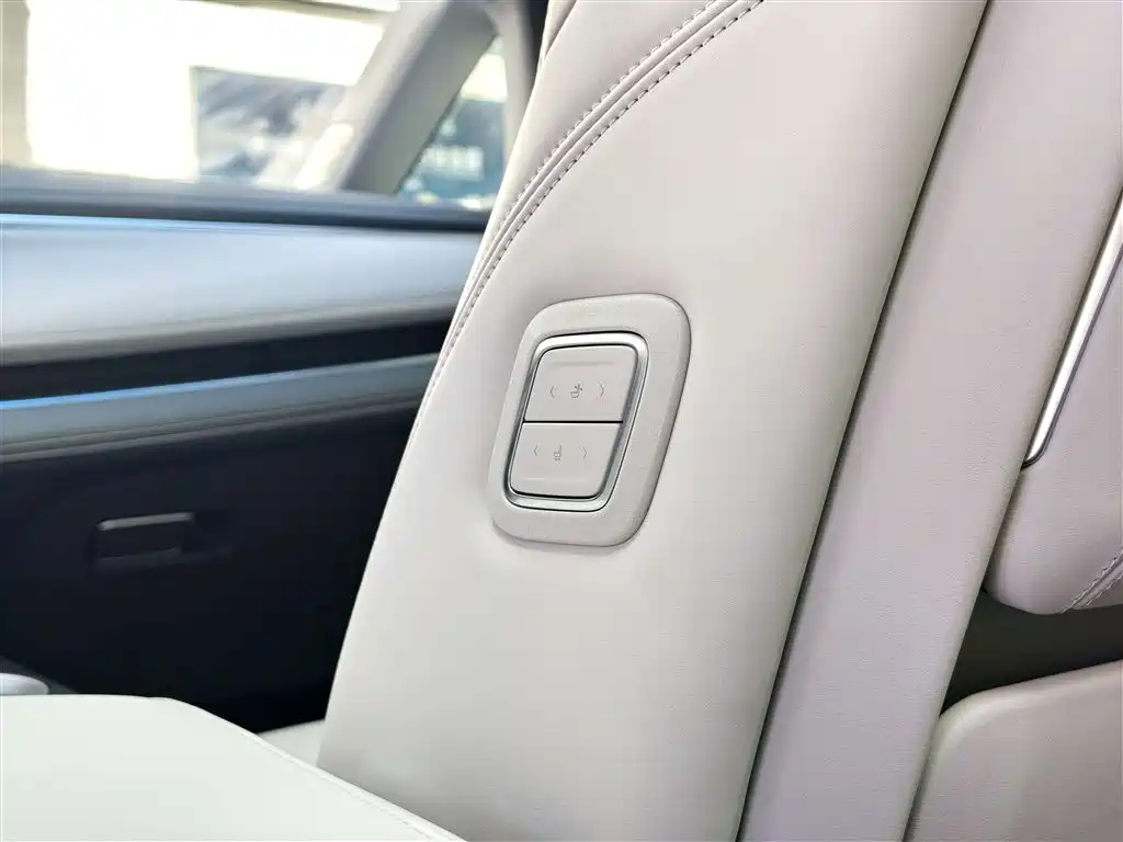 Buick Buick GL8 2025 Landtrek Premium Edition 2024 - thumbnail 27
