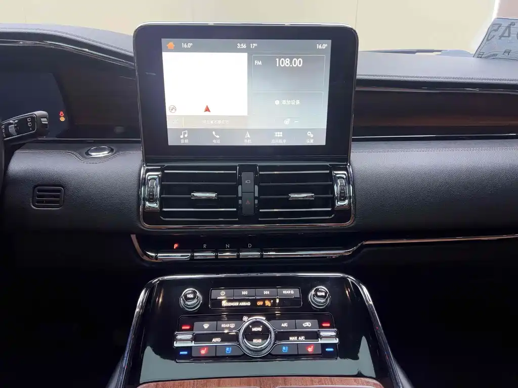 Lincoln Navigator 2018 3.5T Select Trim Euro V 2018 - thumbnail 13